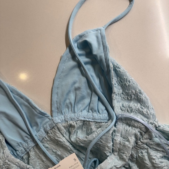 Light Blue Textured Spaghetti Strap Halter Top - Picture 4 of 5